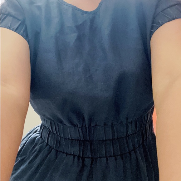 Blue Linen Top with cinched-waist - Picture 5 of 7